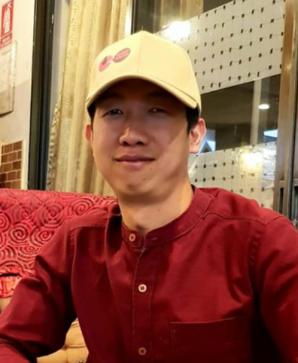 ၽိုၼ်လိၵ်ႈ သၢႆလႅင်းဢွၼ်ႇ