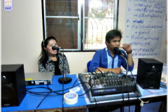 youth-on-radio-traning-17